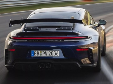 Porsche 911 GT3 z nowym rekordem toru N&uuml;rburgring
